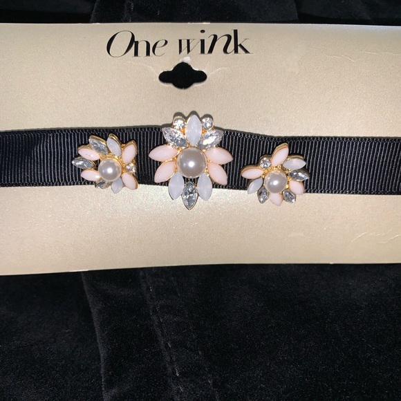 Chocker - Picture 3 of 4